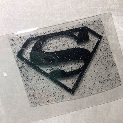 Надпись из термотрансфера с глиттером Superman, цвет черный, 6,6х4,8 см